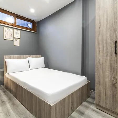 Amazing Flat Near Kennedy Avenue In Fatih Стамбул