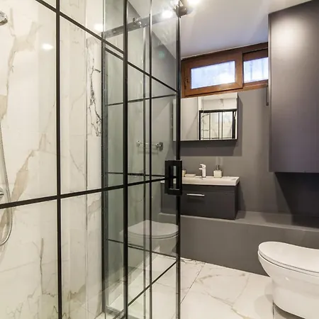 Amazing Flat Near Kennedy Avenue In Fatih Апартаменты Стамбул